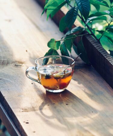 Herbata w ciąży - czy można pić?